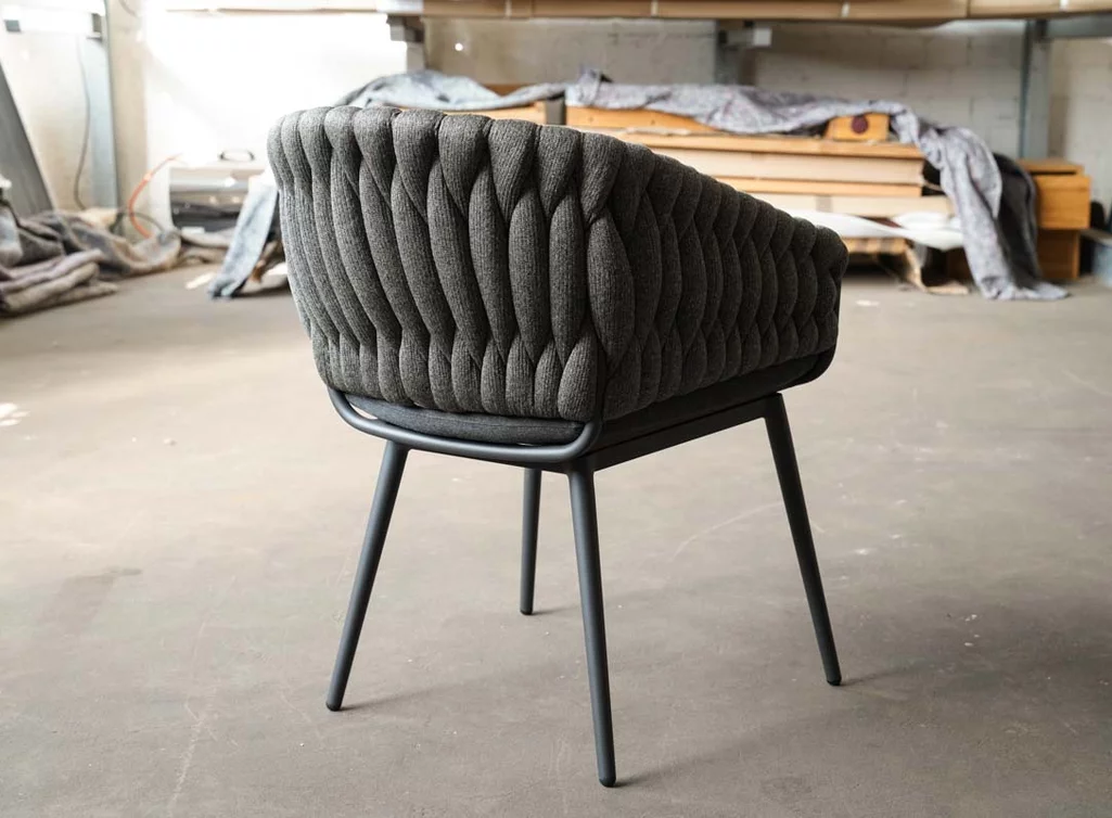 Outdoor Stuhl im modernen Design gefertigt