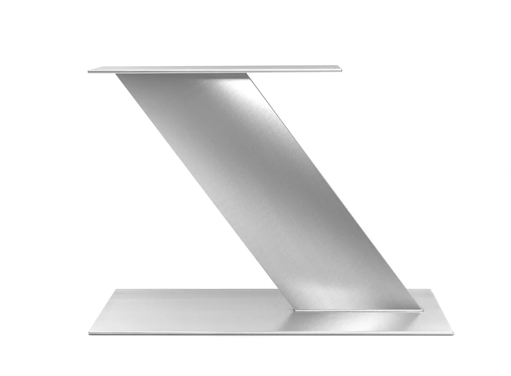 Verdammt hochwertig! Mittelfuß in futuristischem Z-Design aus Edelstahl