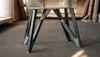 Modernes Esstisch Untergestell im Industriedesign - Modell AMX019