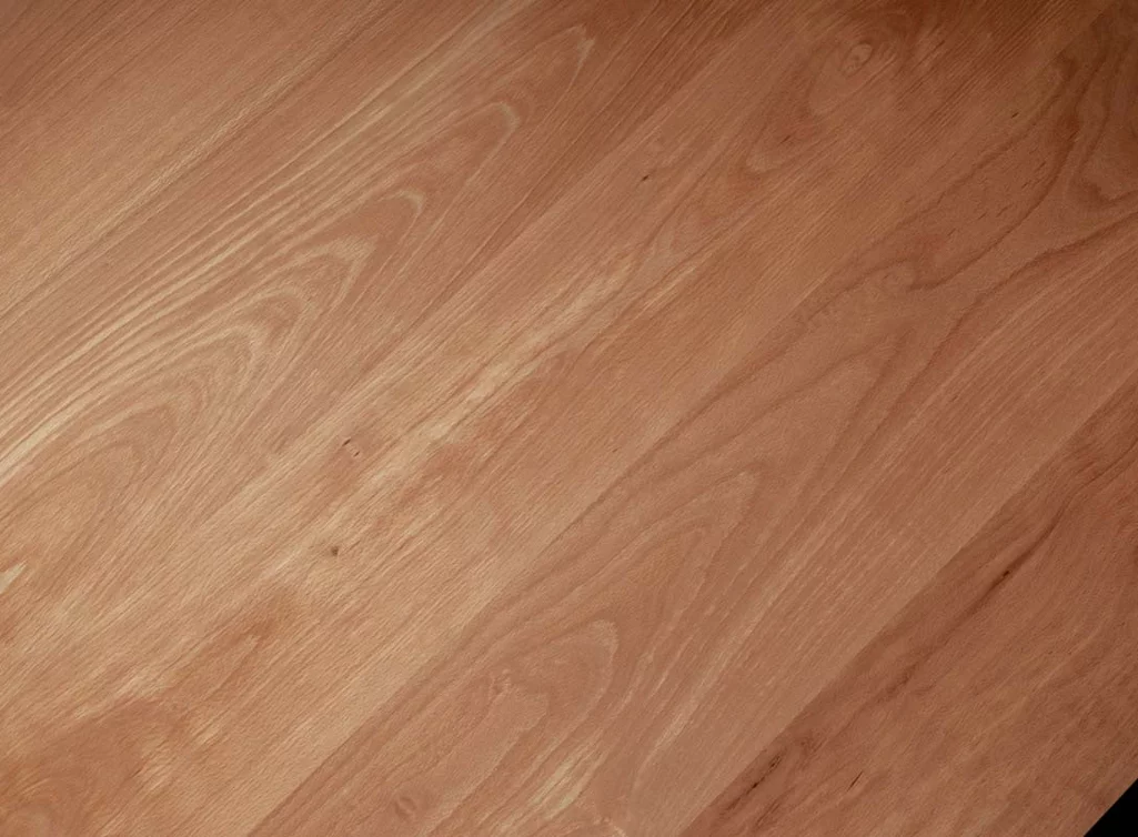 Massive Tischplatte aus Buche 2cm stark weitgehend Astfrei gefertigt Massive Tischplatte aus Buche 2cm stark weitgehend Astfrei gefertigt