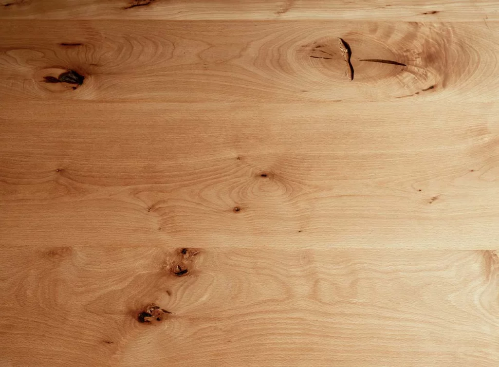Vollmassive Tischplatte aus Buchenholz Detailansicht Maserung Vollmassive Tischplatte aus Buchenholz Detailansicht Maserung