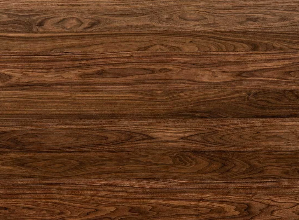 Ovale Holzplatte aus Nussbaum in astfreier Qualität gefertigt Ovale Holzplatte aus Nussbaum in astfreier Qualität gefertigt