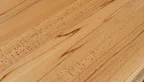 Tischplatte nach Maß aus Kernbuche in runder Form Detailansicht Oberfläche