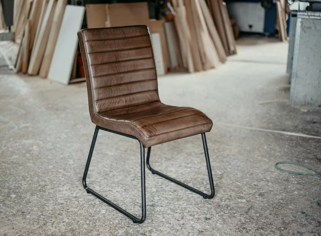 Lederstuhl Industrial 26b