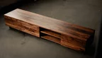 Massivholz Lowboard nach Maß aus Nussbaum mit Astanteil