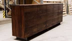 Nussbaum Sideboard aus massivem Echtholz gefertigt