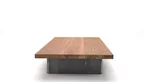 Couchtisch nach Maß mit Wangen aus Stahl gefertigt Massivholz 4cm stark.