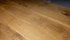 Eichenplatte mit Astanteil nach Maß Detail
