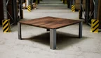 Massiver Nussbaum Couchtisch mit Astanteil und Stahlfüßen Modell EWG-171-C