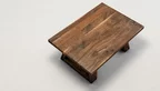 Nussbaum Couch-Holztisch mit Tischplatte aus ast- und splintreichem Echtholz - LH499-C