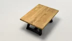 Couchtisch aus Holz der Eiche mit charaktervollem Astanteil IBK1800-C