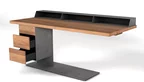 Design Schreibtisch aus Buche und Stahl einfach selbst konfigurieren.
