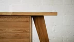 Maß Schreibtisch aus Eiche mit Massivholz Kufen
