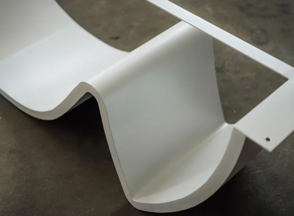 Mittelfuß Tischgestell in RAL#9006 pulverbeschichtet