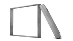 Tischgestell Metall nach Maß in einem filigranen Design gefertigt