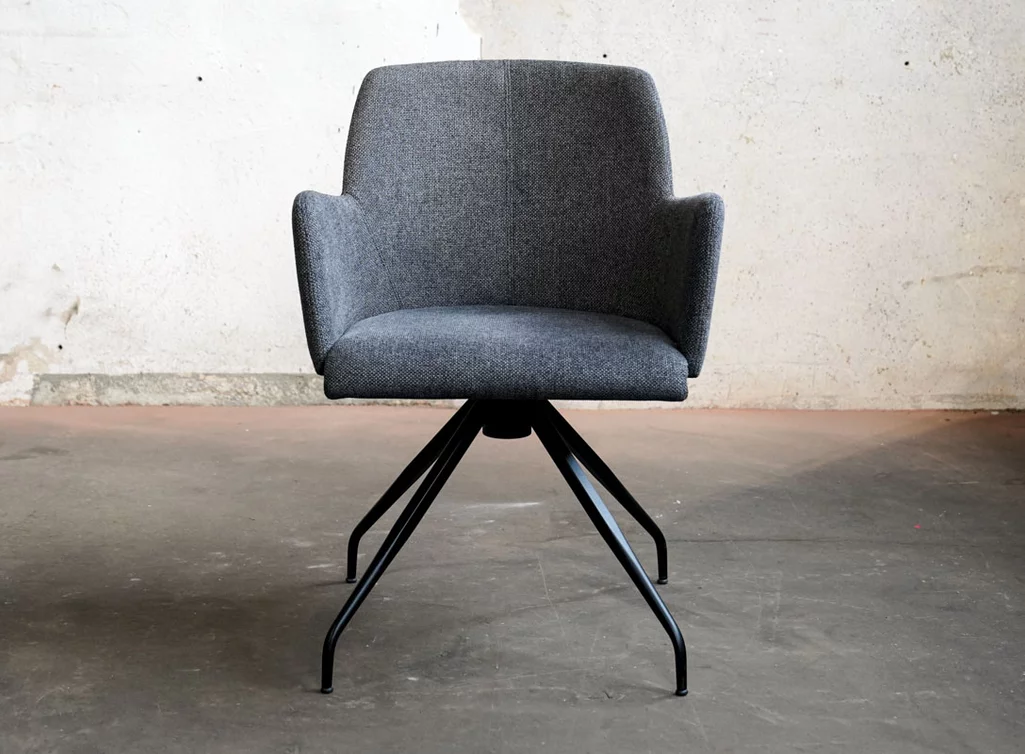 Dreh Essstuhl mit "Turn-Back" Funktion aus Stoff